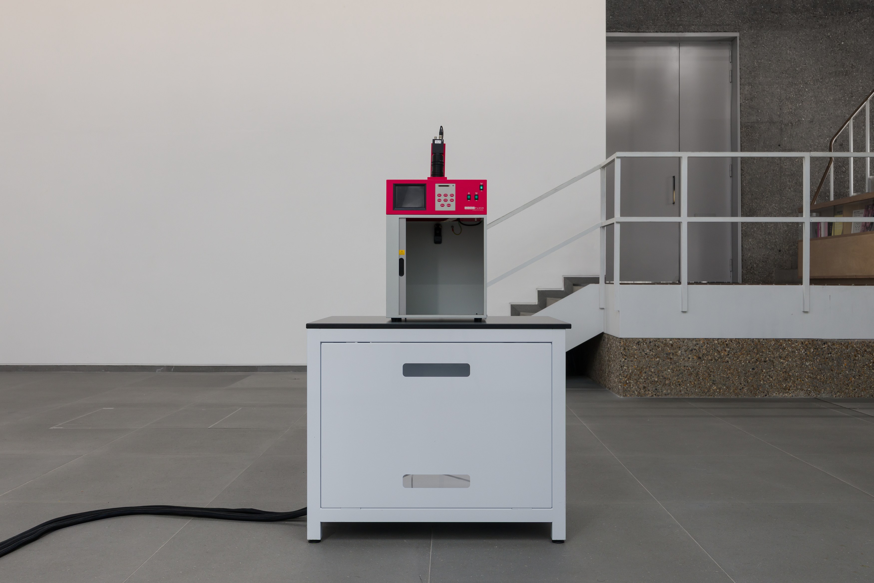 Kobby Adi, Untitled at Cabinet, photo 4