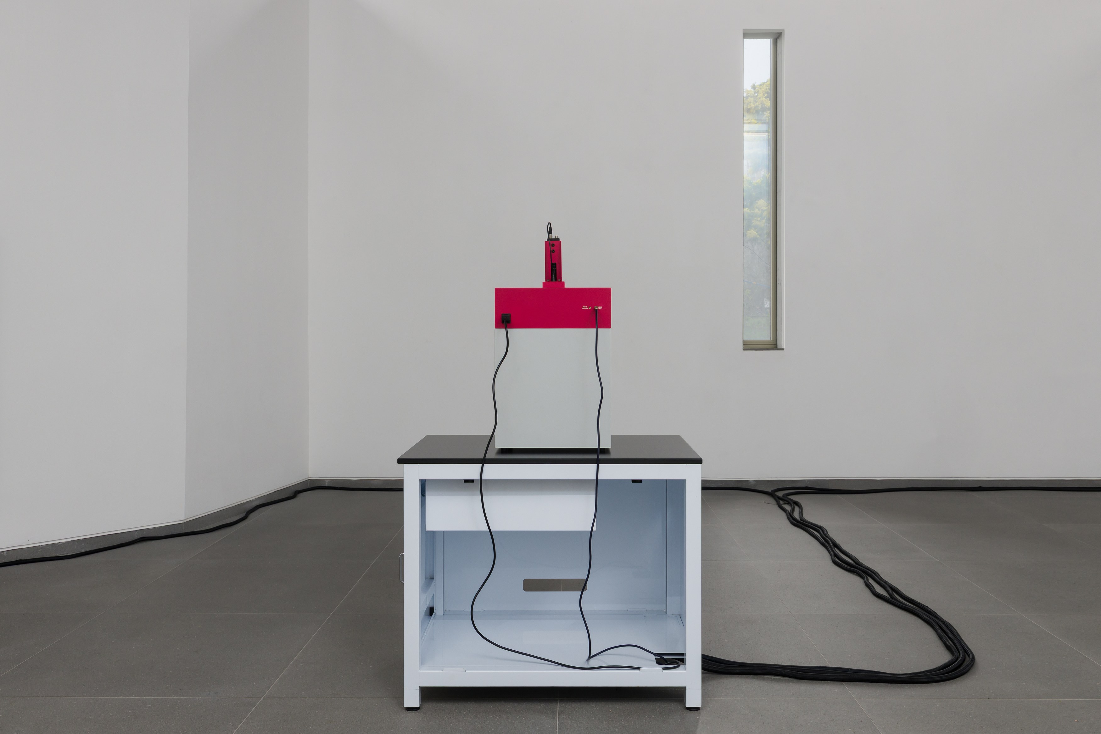 Kobby Adi, Untitled at Cabinet, photo 8