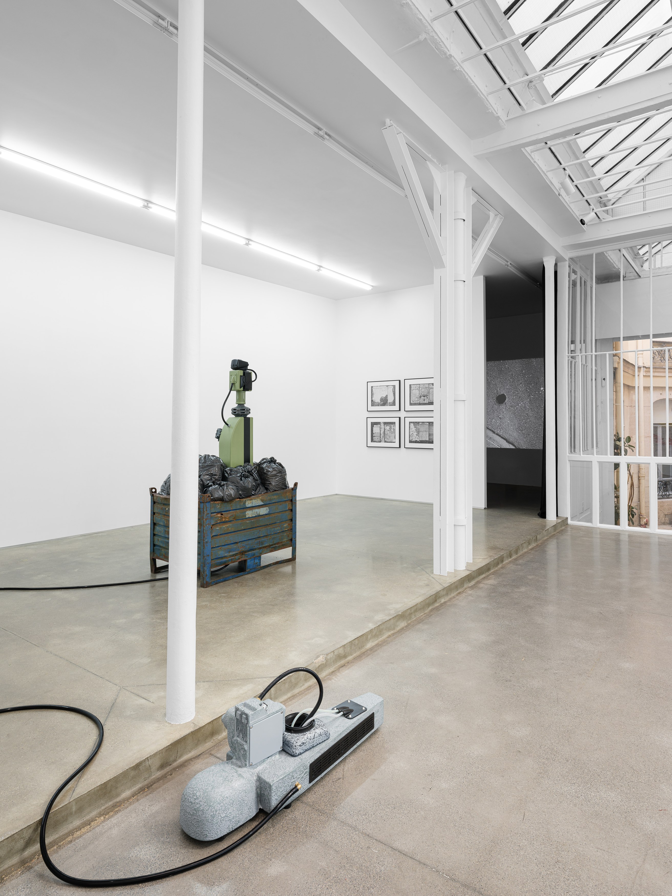 As the veneer of democracy starts to fade, As the veneer of democracy starts to fade at Galerie Derouillon, photo 9
