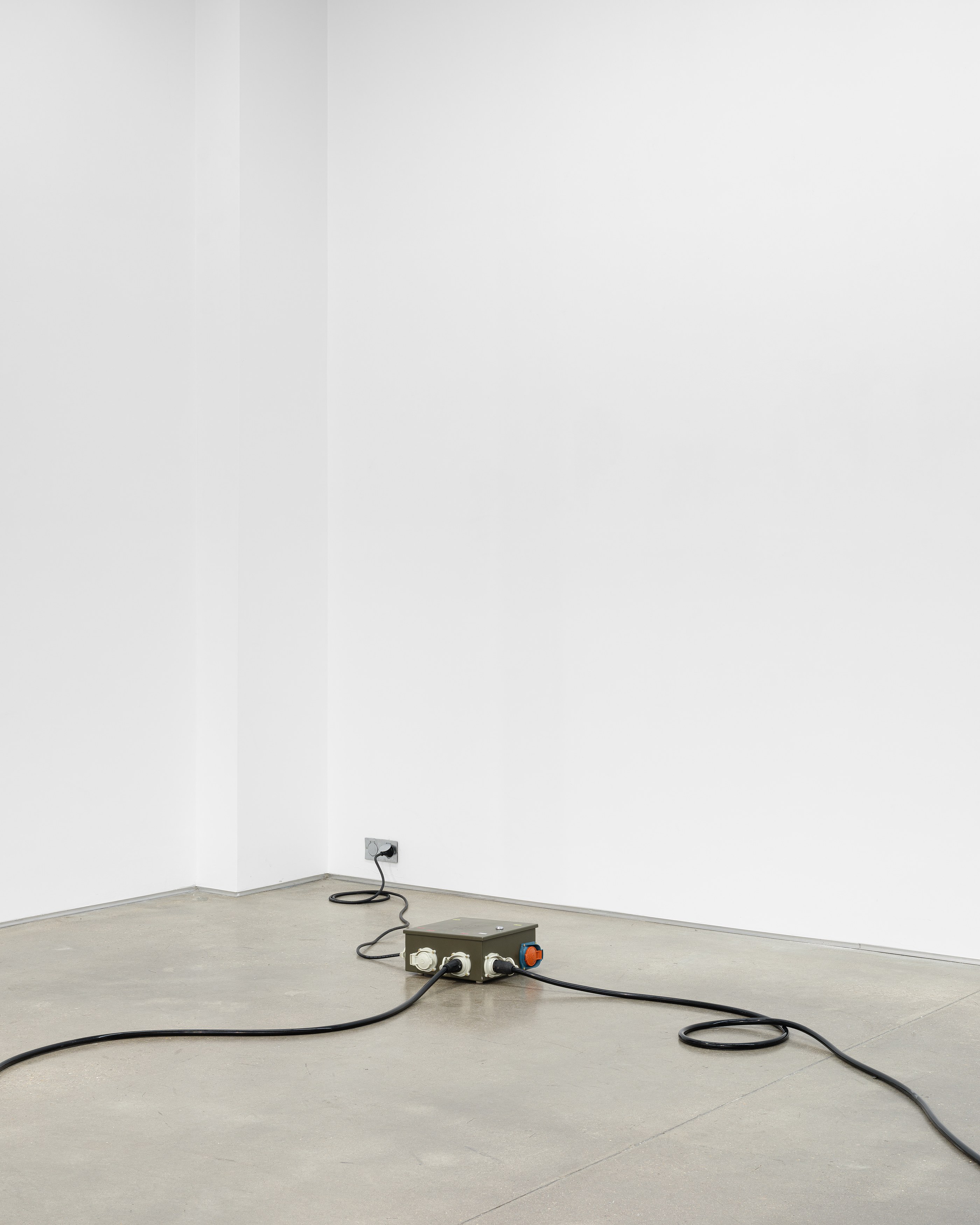 As the veneer of democracy starts to fade, As the veneer of democracy starts to fade at Galerie Derouillon, photo 56