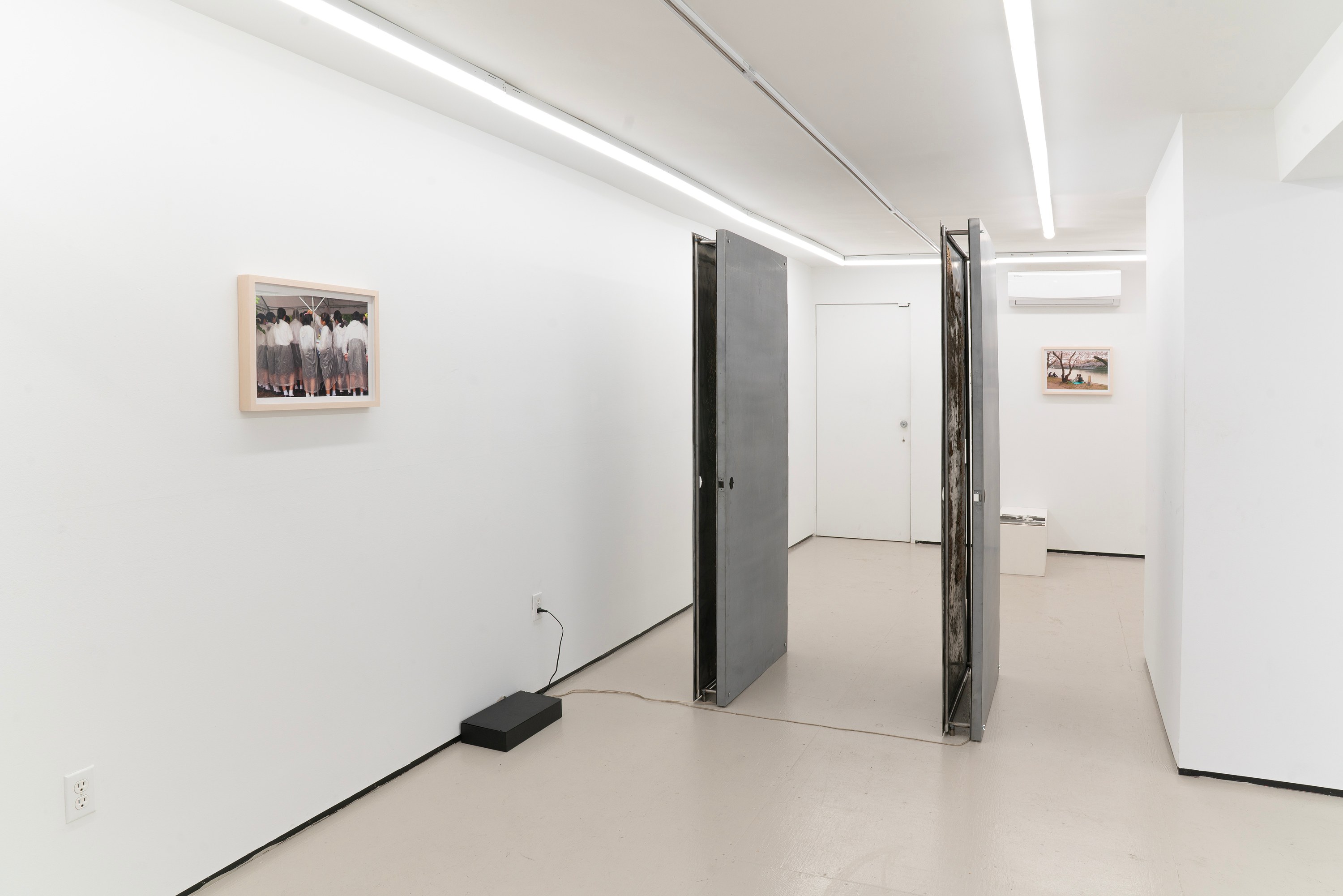 Installation view 7