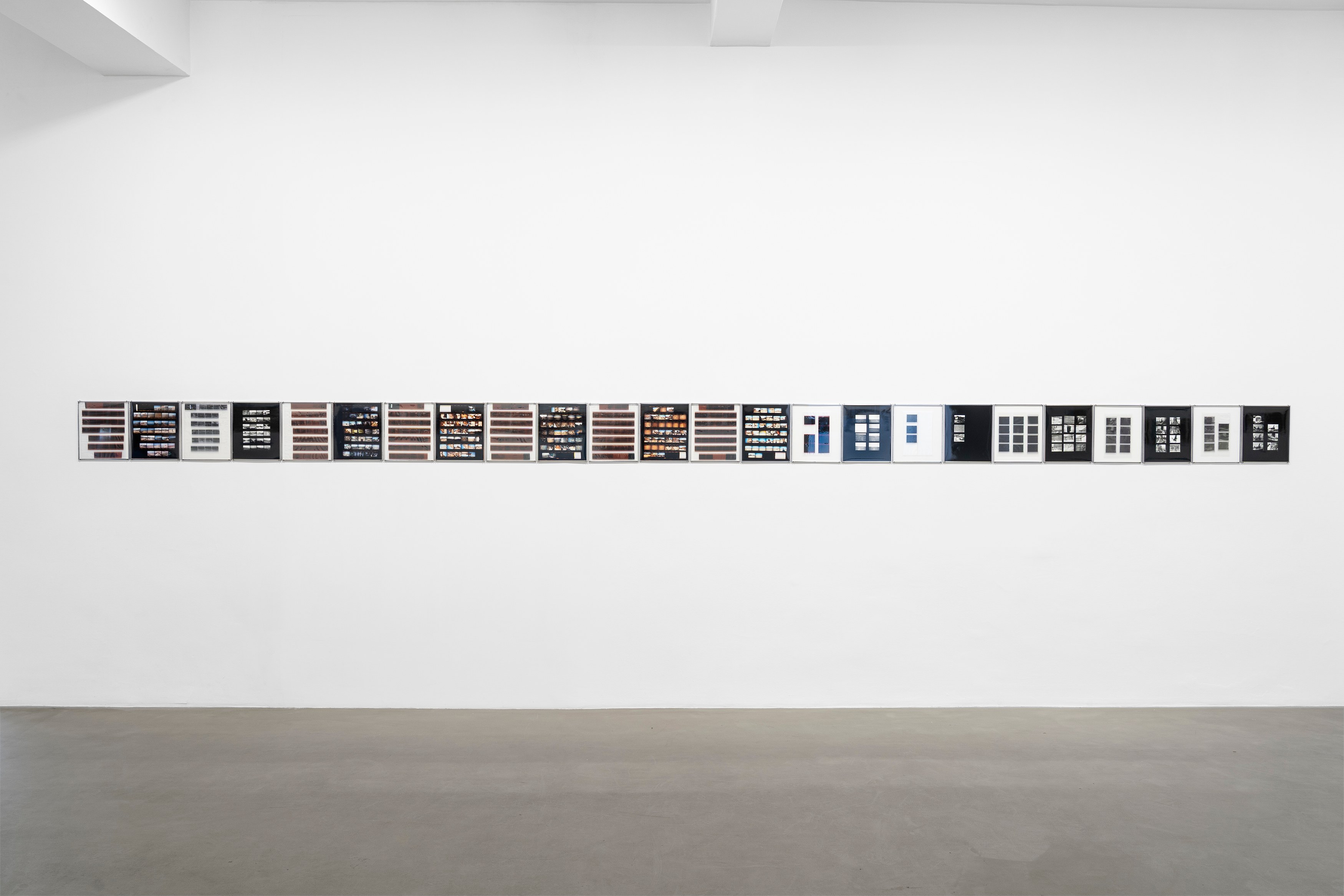 Lydia Ourahmane, 1752 Photos at Galerie Chantal Crousel, photo 2