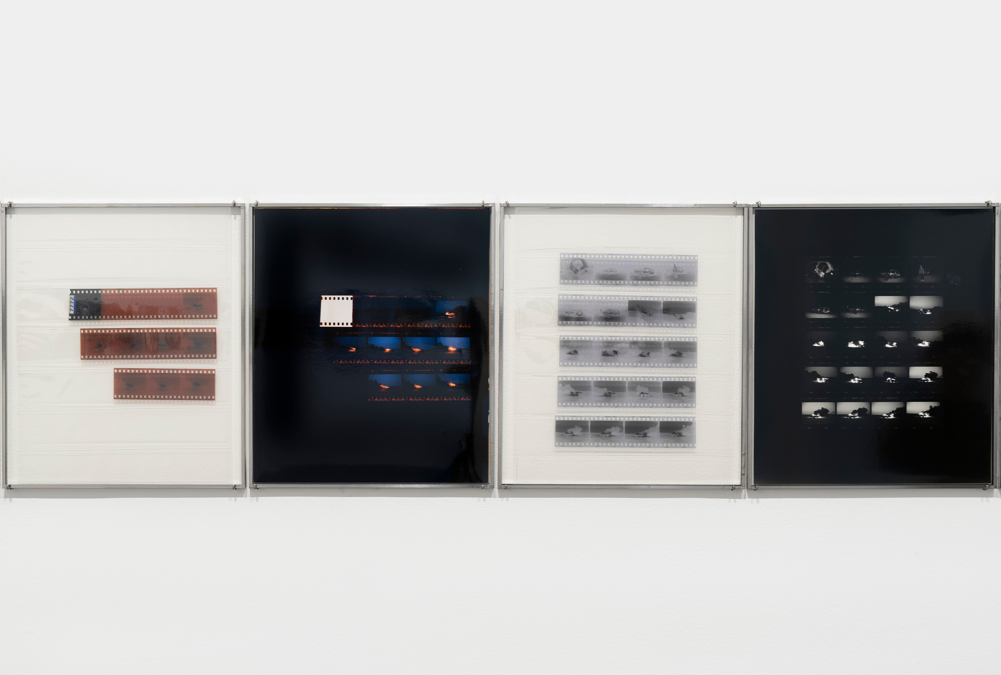 Lydia Ourahmane, 1752 Photos at Galerie Chantal Crousel, photo 5