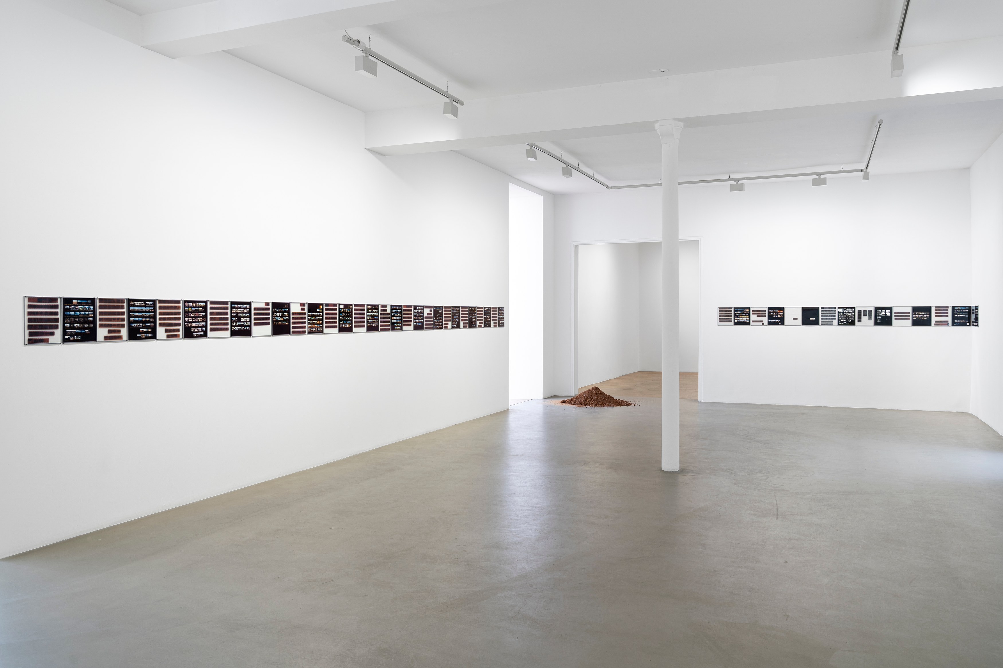 Lydia Ourahmane, 1752 Photos at Galerie Chantal Crousel, photo 7