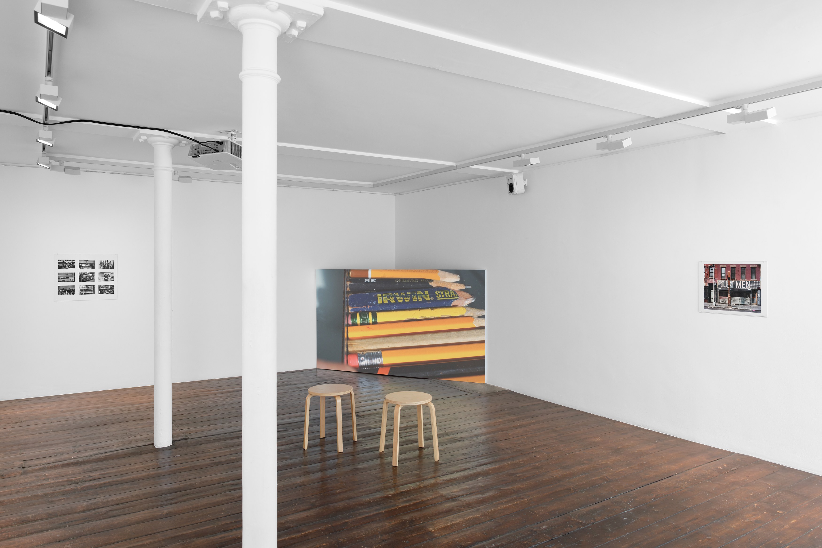 Moyra Davey, Four [чотири] at greengrassi & Corvi-Mora, London, photo 2