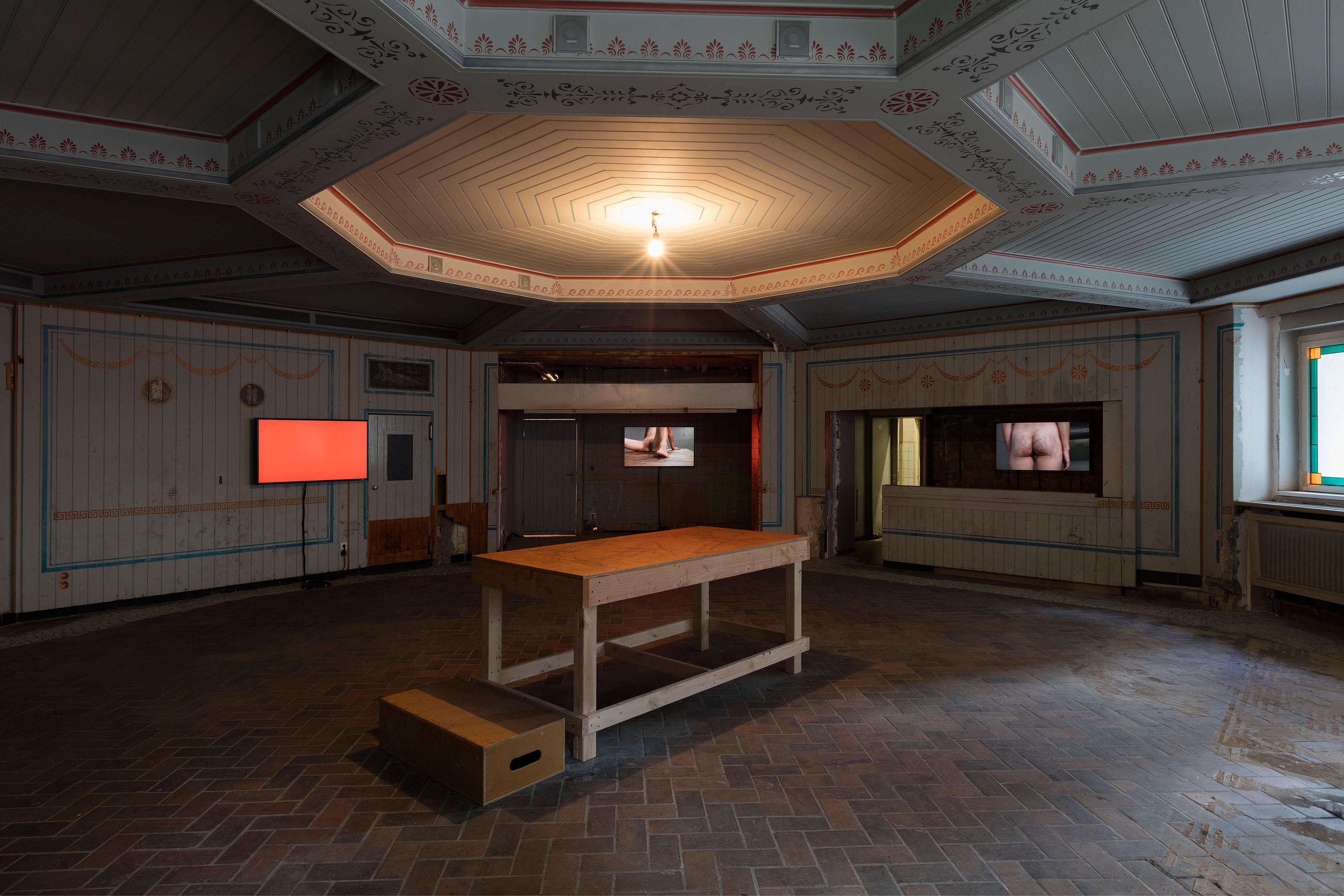Paul McCarthy, Untitled at Schinkel Pavillon, photo 8