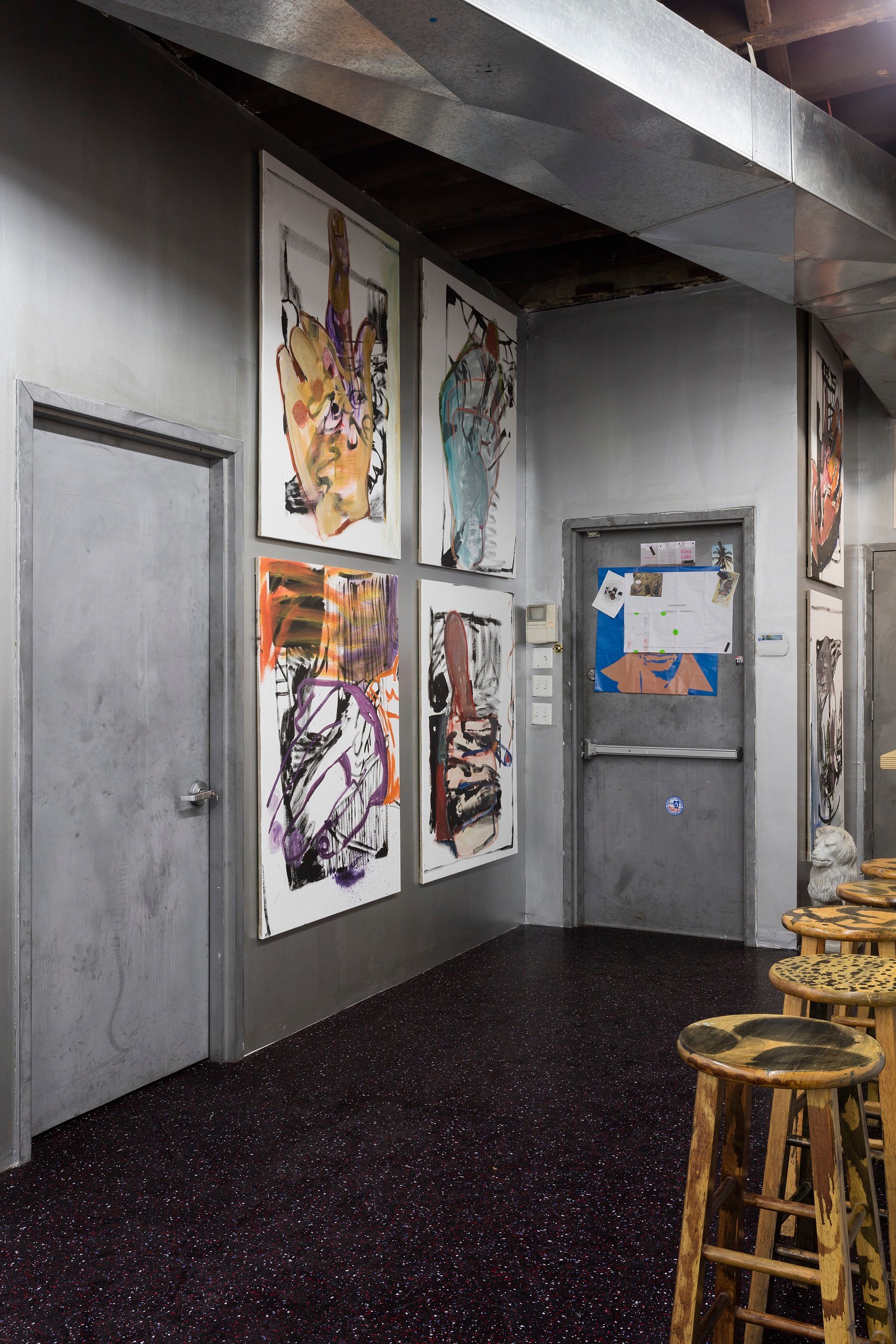 Merlin Carpenter, Hands Against Hands at Reena Spaulings Fine Art, photo 24