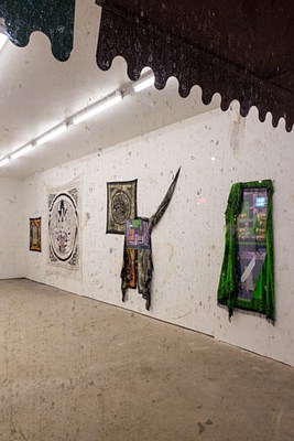 Image 14 of 35
