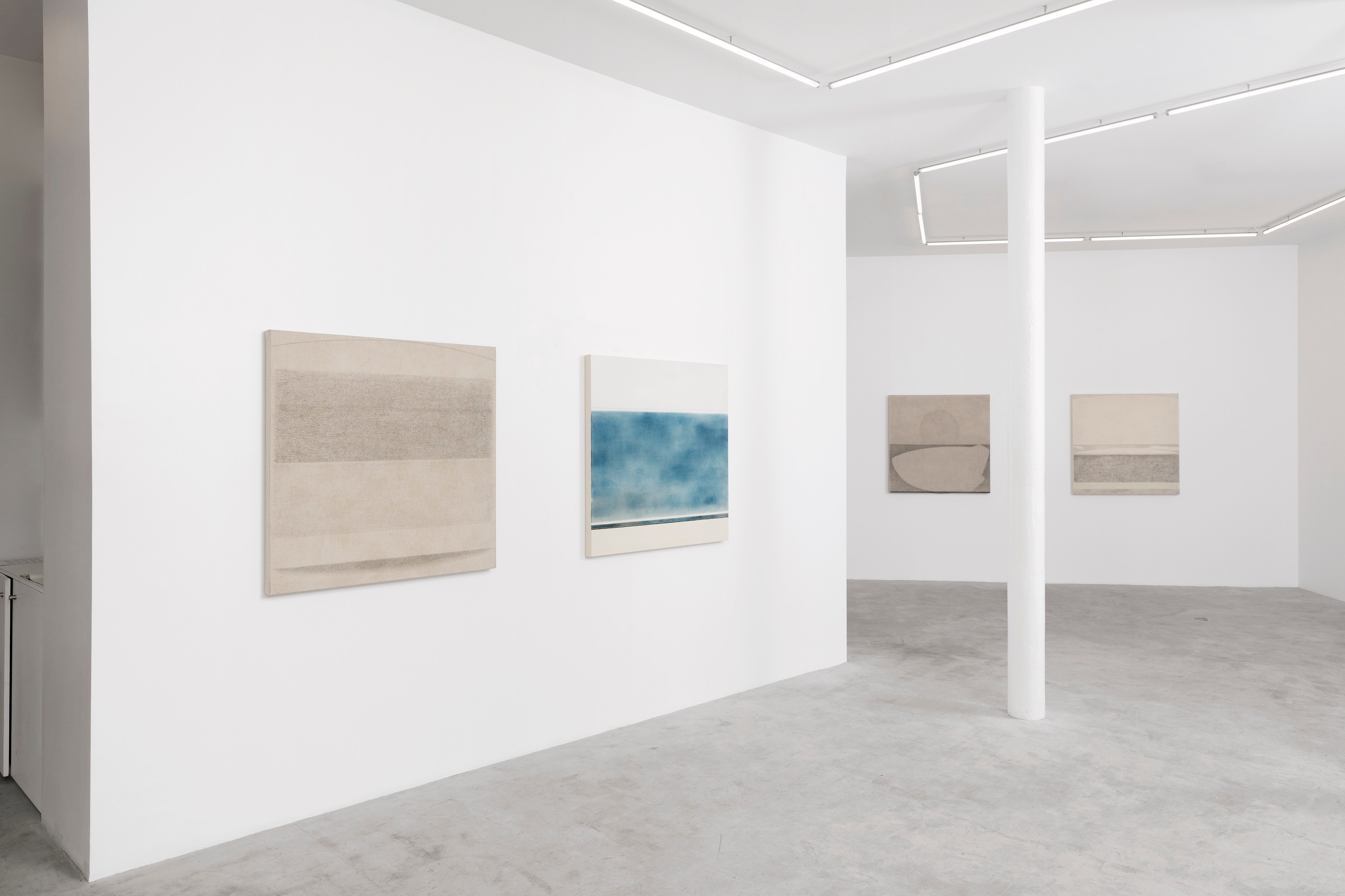 Julie Beaufils, La plage at Galerie Balice Hertling, photo 7