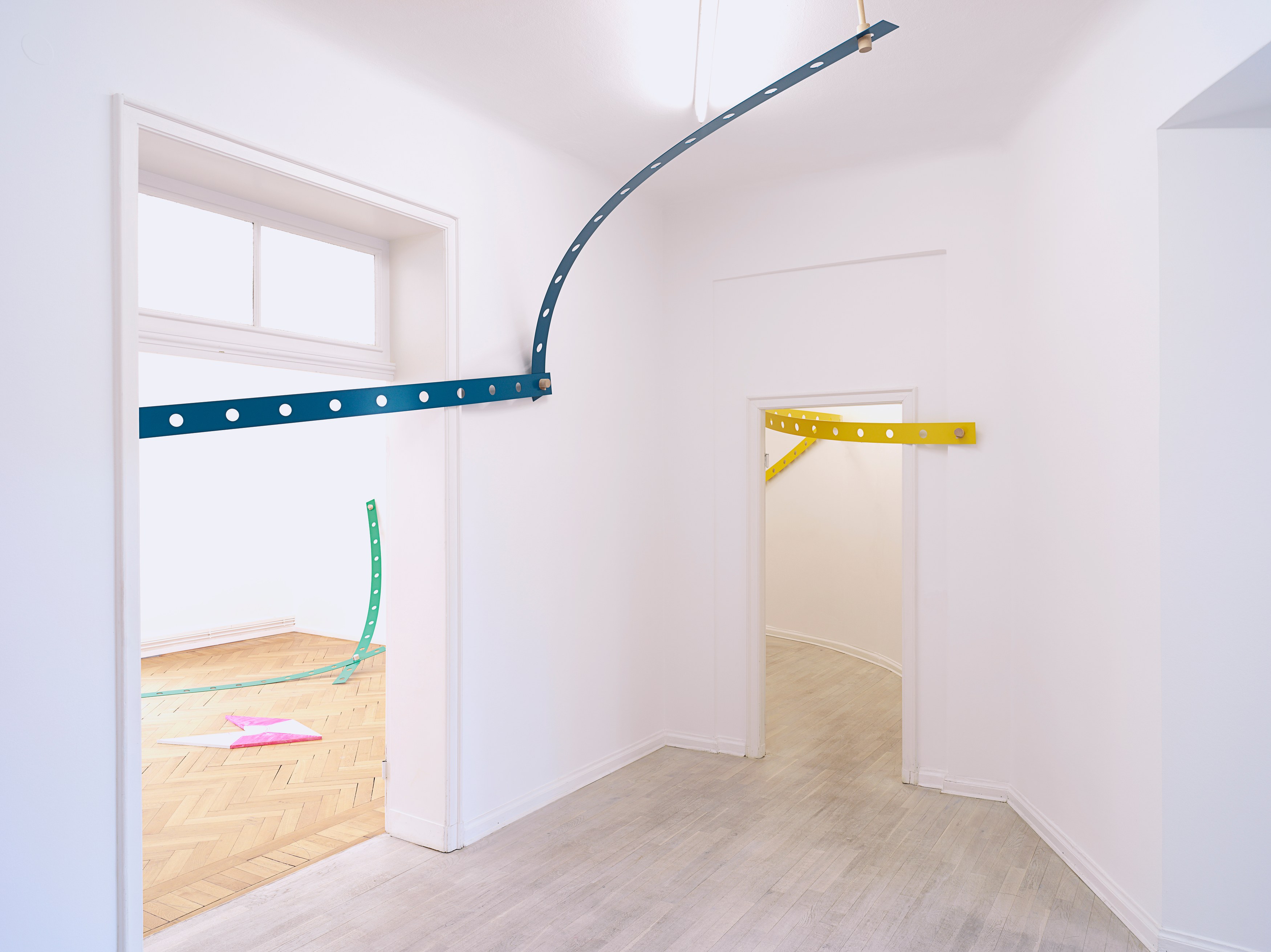 Mariana Castillo Deball, das Haut-Ich at Barbara Wien, photo 2