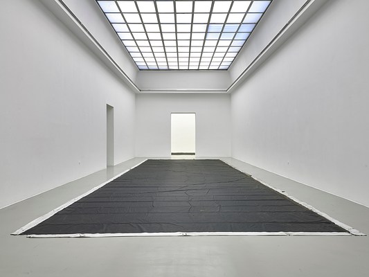 Image 3 of 7