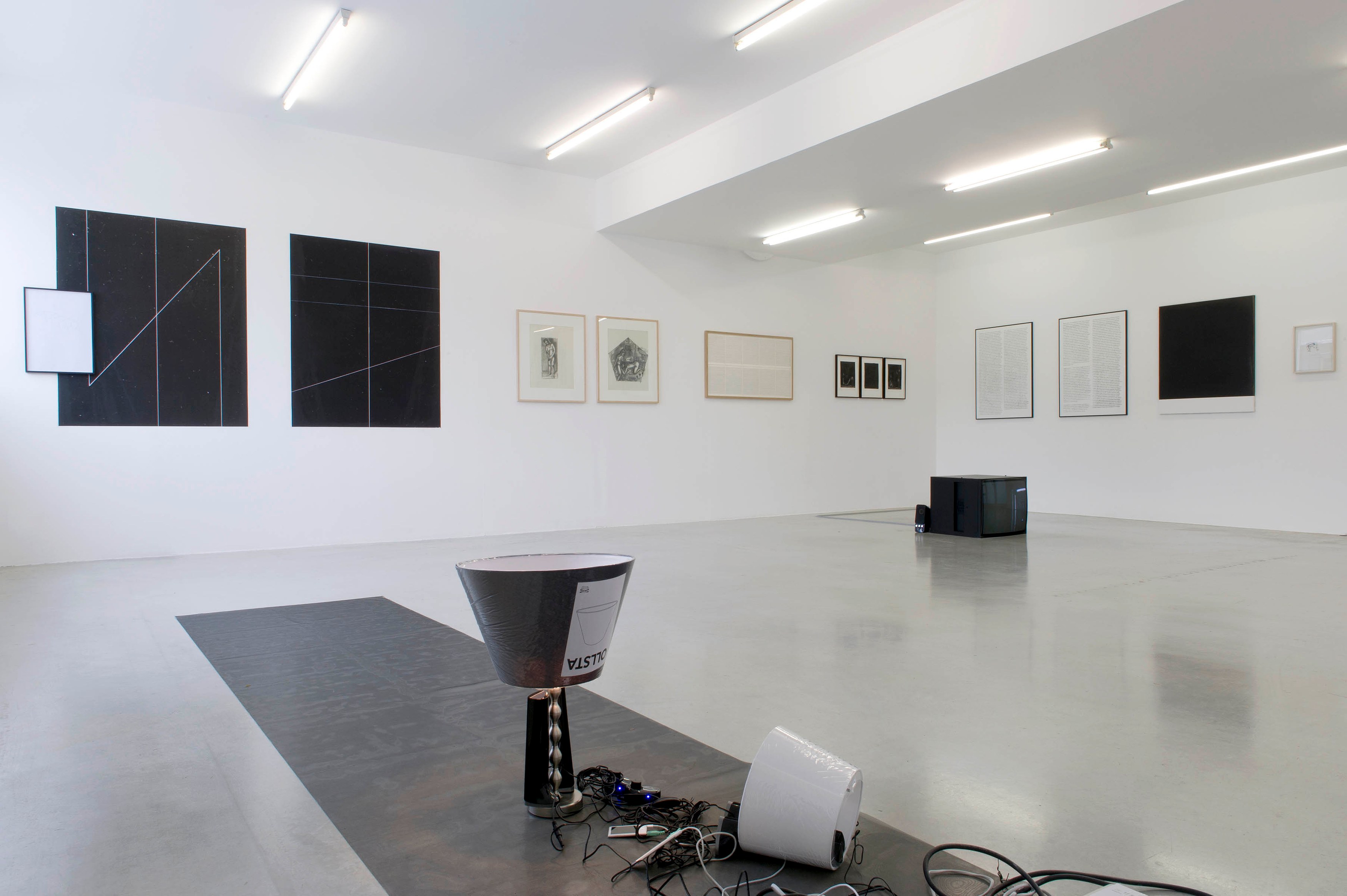 "Pétrone/Pétrole", "Pétrone/Pétrole" at Air de Paris, photo 3