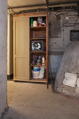 Image 2 of 20