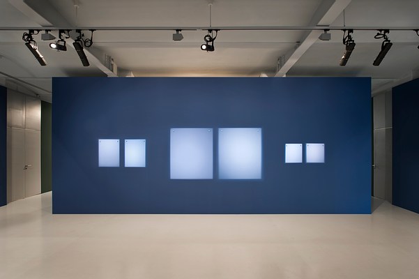Image 4 of 18