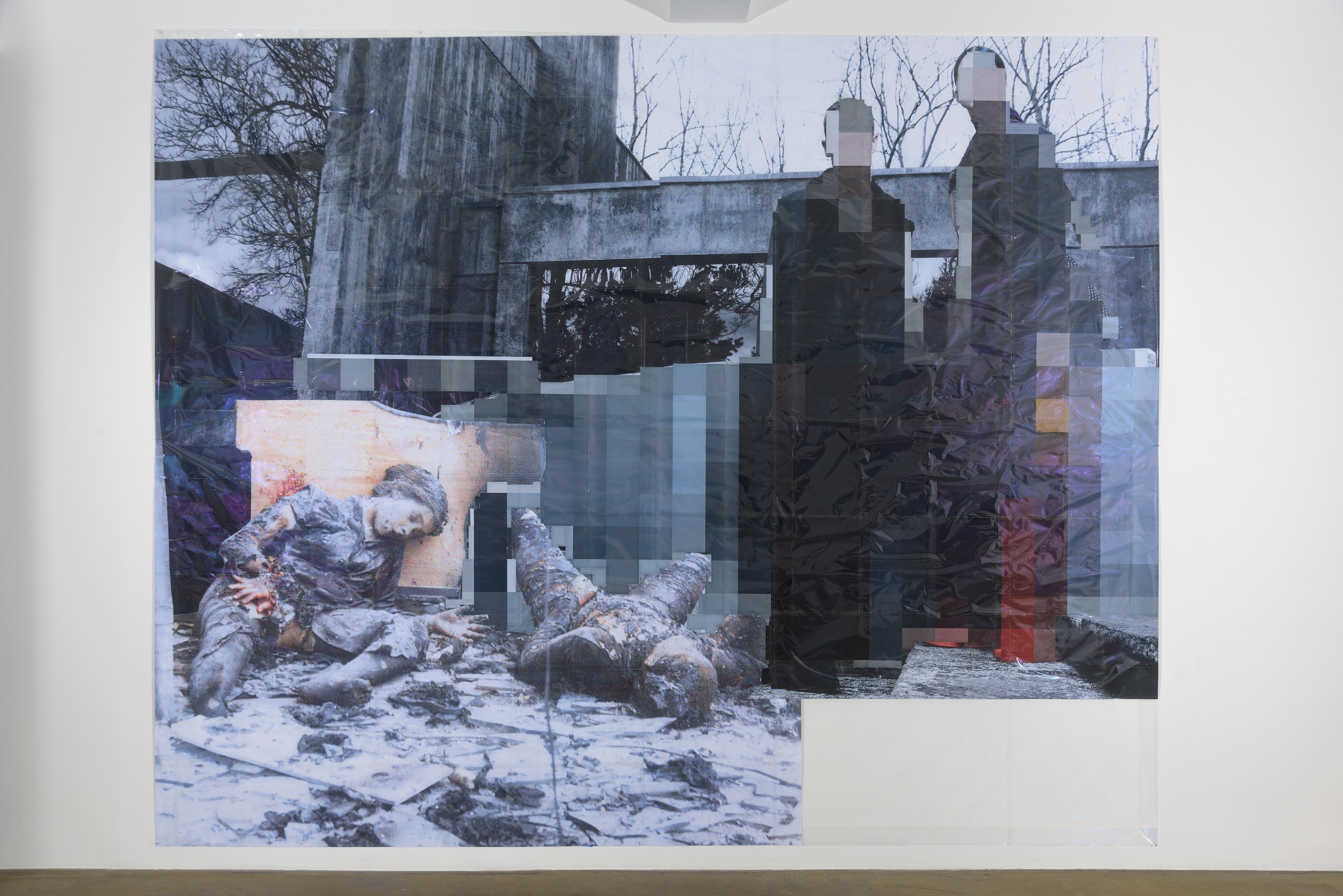 Thomas Hirschhorn, Pixel-Collage at Galerie Chantal Crousel, photo 10