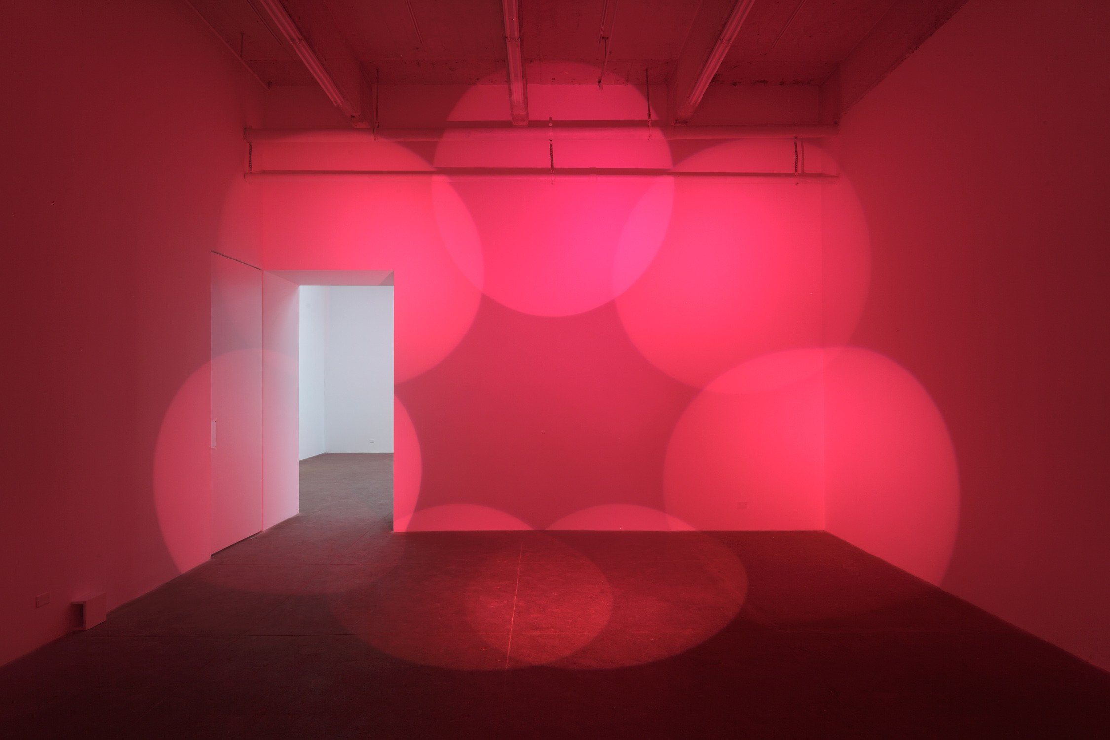 Ann Veronica Janssens, Untitled at Bortolami, photo 5