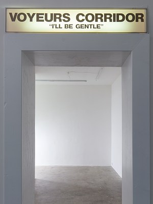 Image 11 of 28