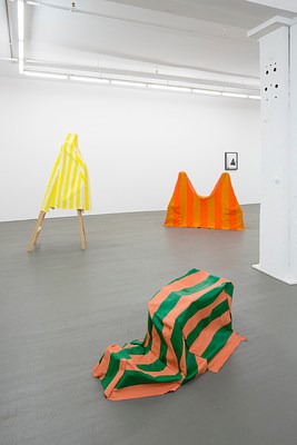 Image 3 of 20