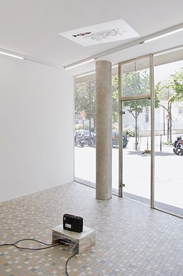 Image 2 of 10