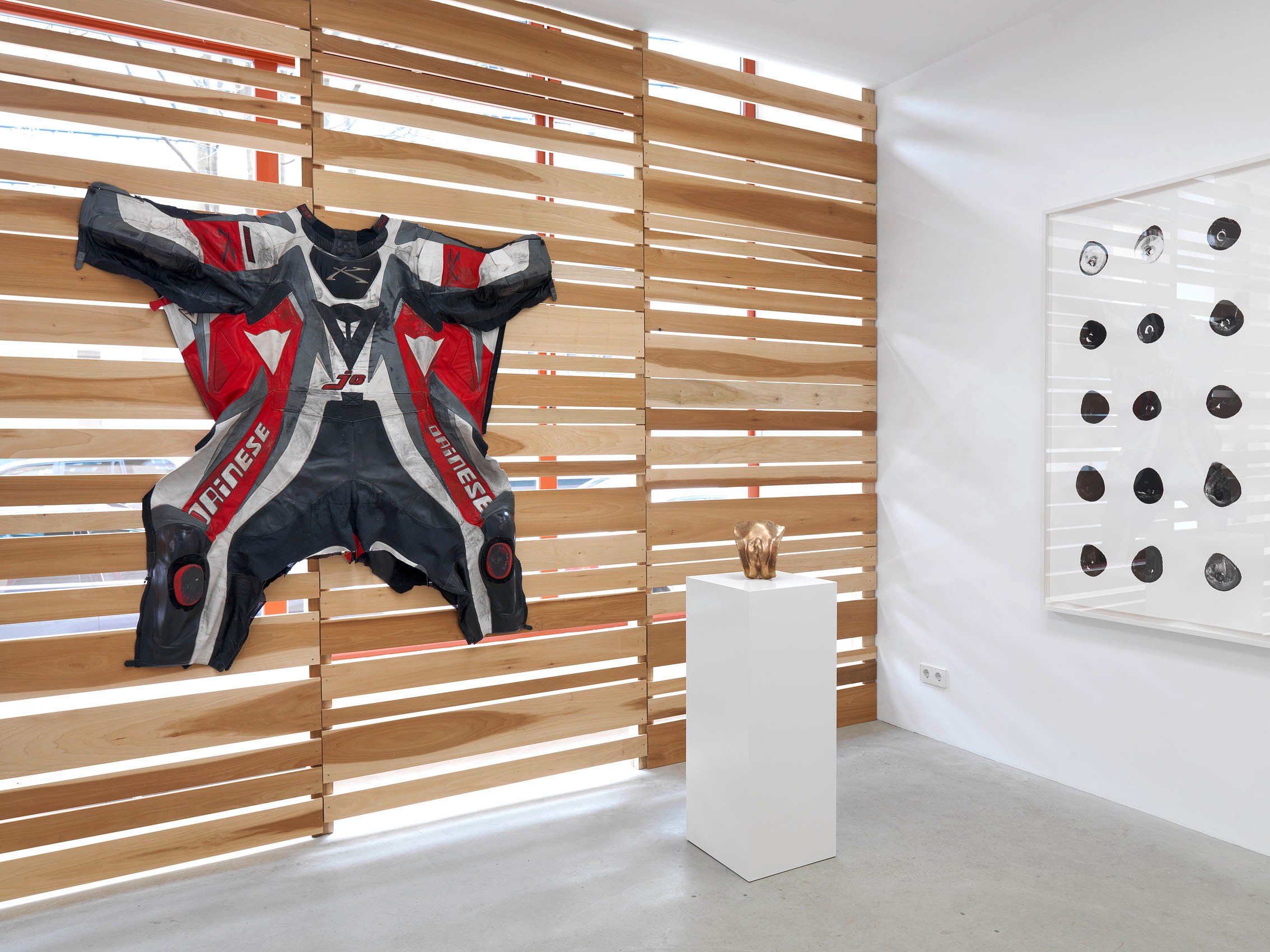 Alexandra Bircken, Inside out at BQ, photo 5