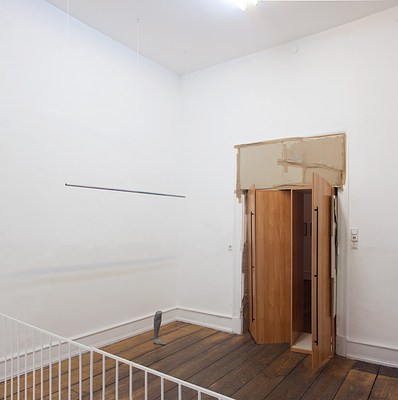 Image 3 of 21