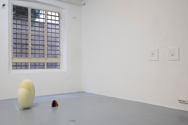 Image 2 of 24