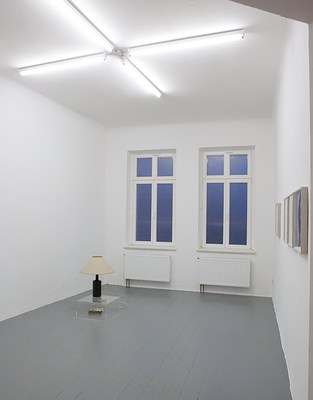 Image 2 of 34