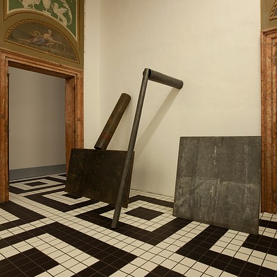 Image 8 of 16