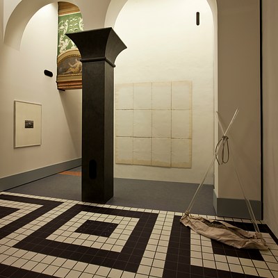Image 9 of 16