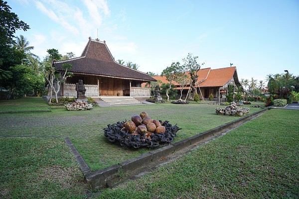 Image 17 of 26
