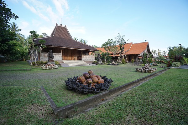 Image 18 of 26