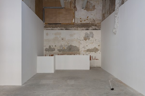 Image 4 of 15