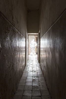Image 2 of 11
