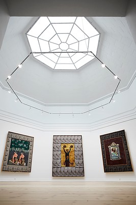 Image 2 of 21