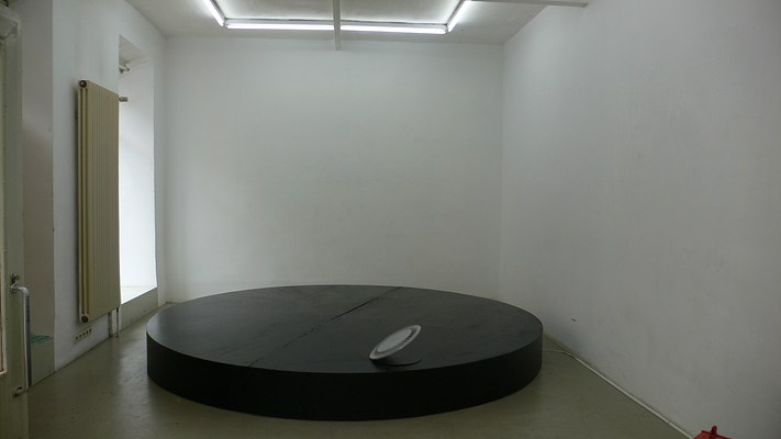 Image 7 of 19