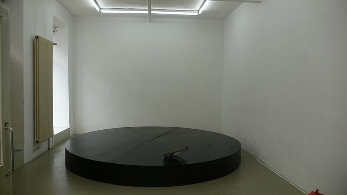 Image 8 of 19
