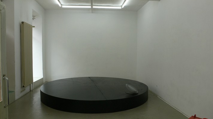 Image 5 of 19