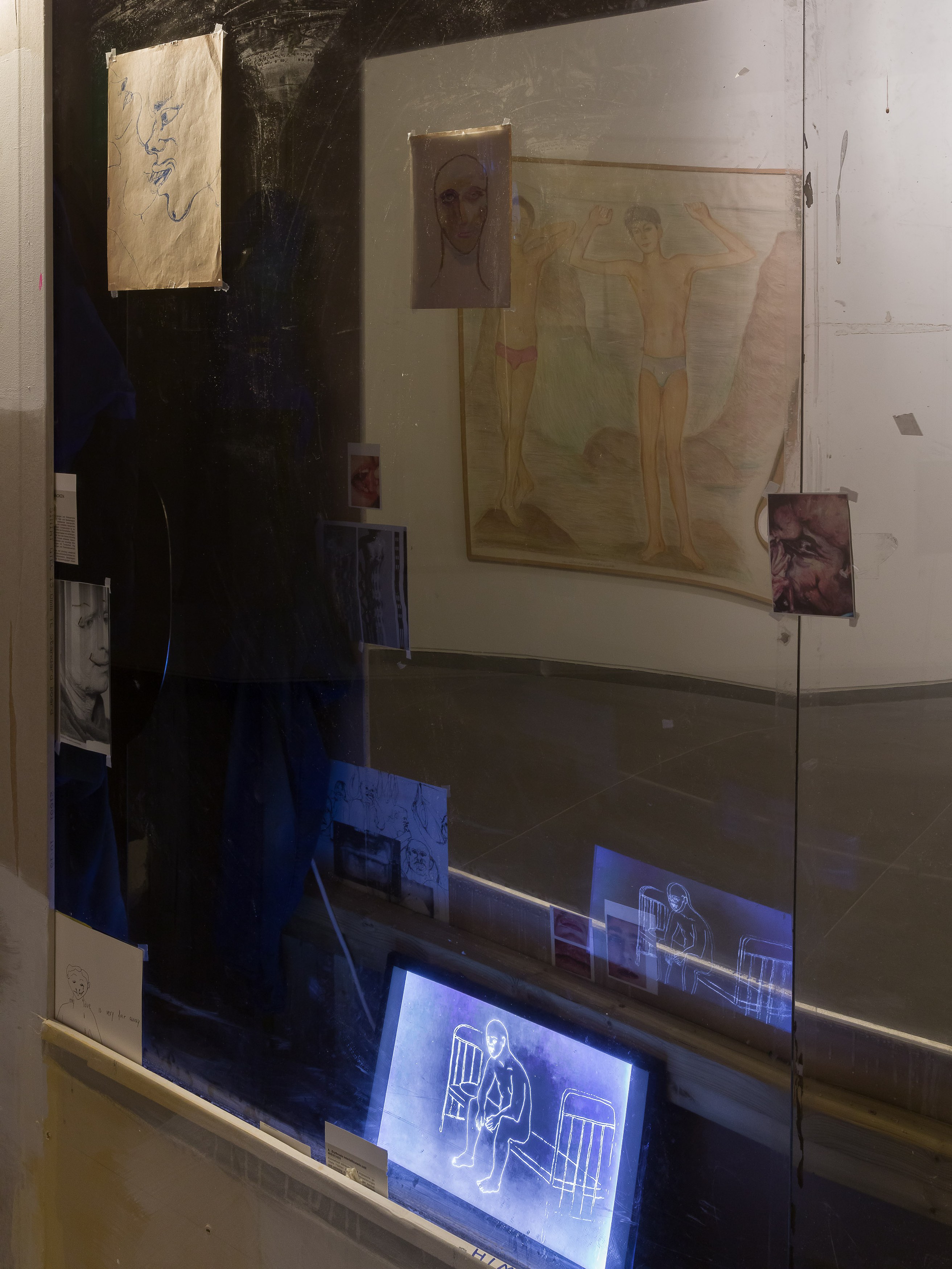Ache, Ache at Cabinet, photo 23