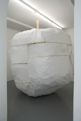 Image 2 of 18