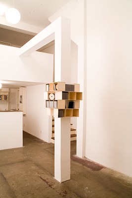 Image 1 of 32