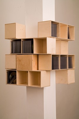 Image 3 of 32