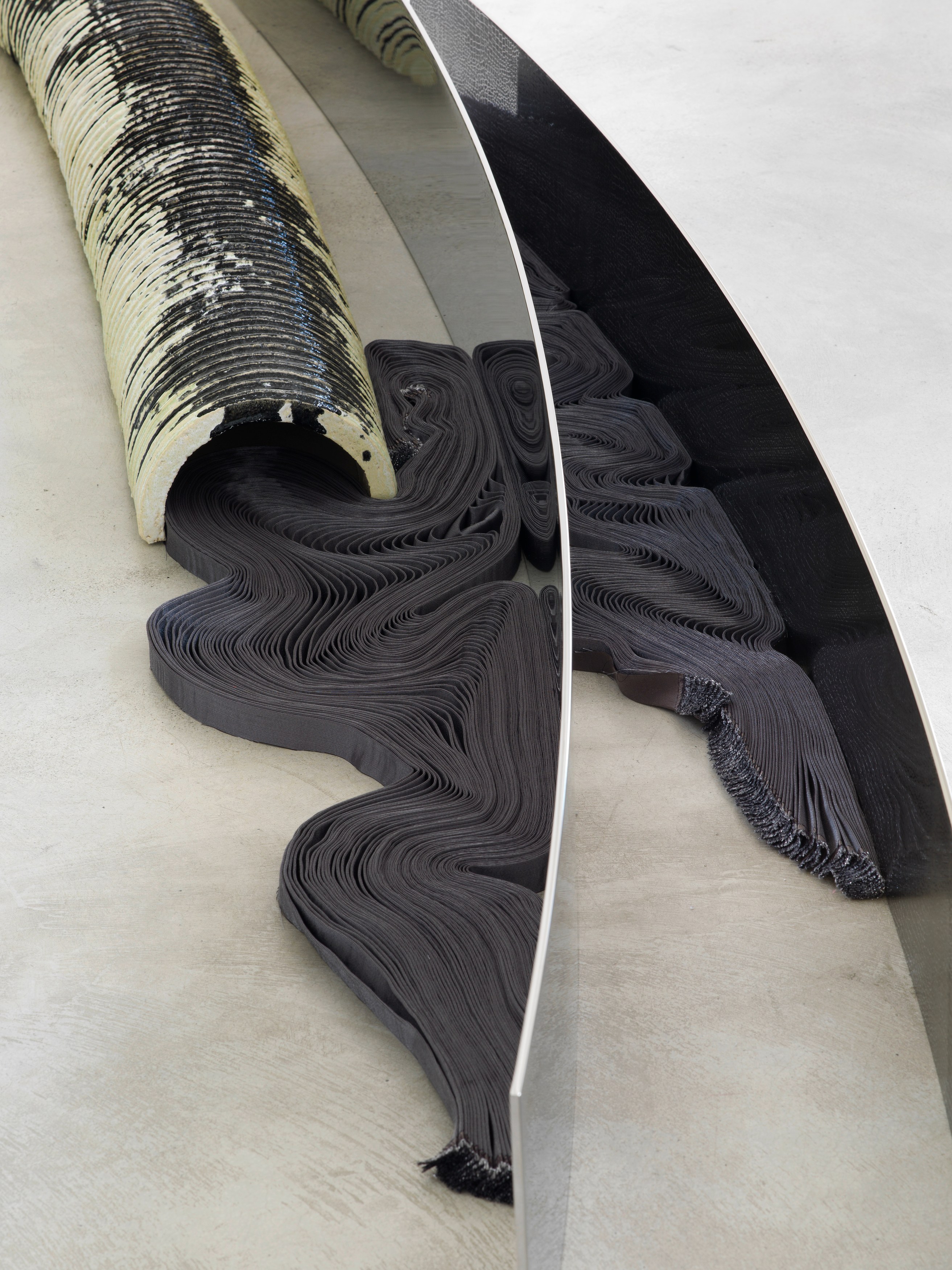 Alice Channer, Early Man at Okey Dokey Konrad Fischer, photo 23