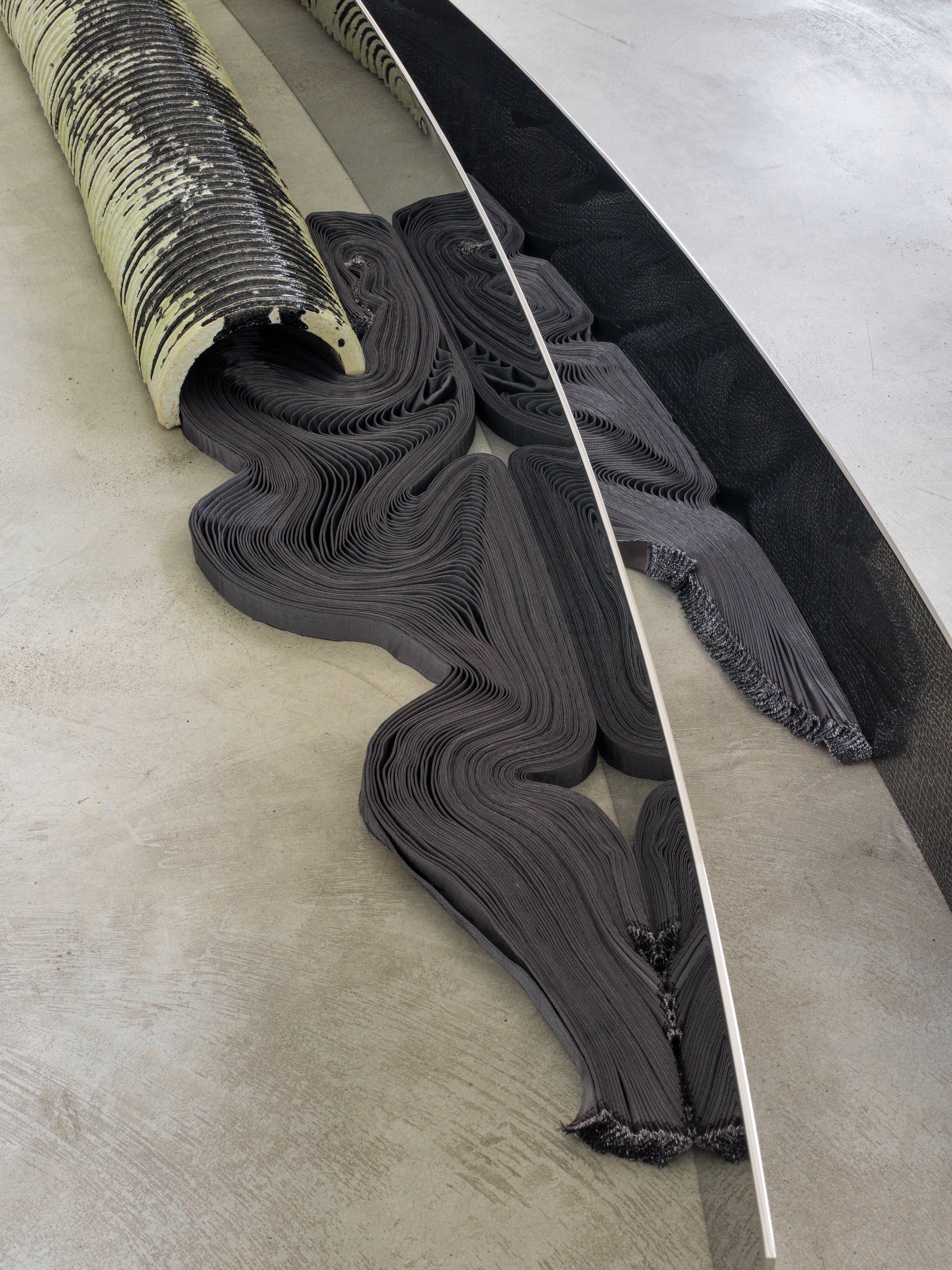 Alice Channer, Early Man at Okey Dokey Konrad Fischer, photo 24
