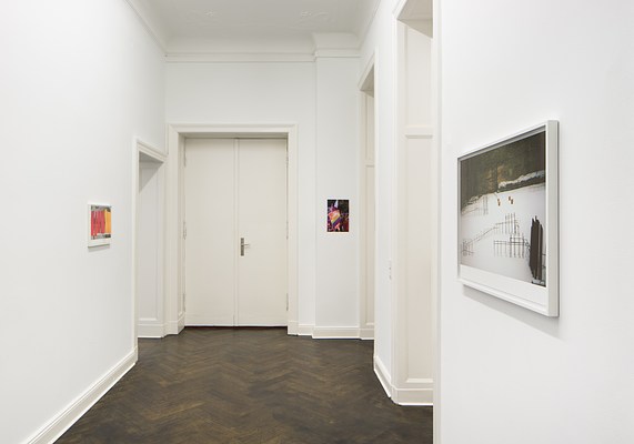 Image 30 of 98