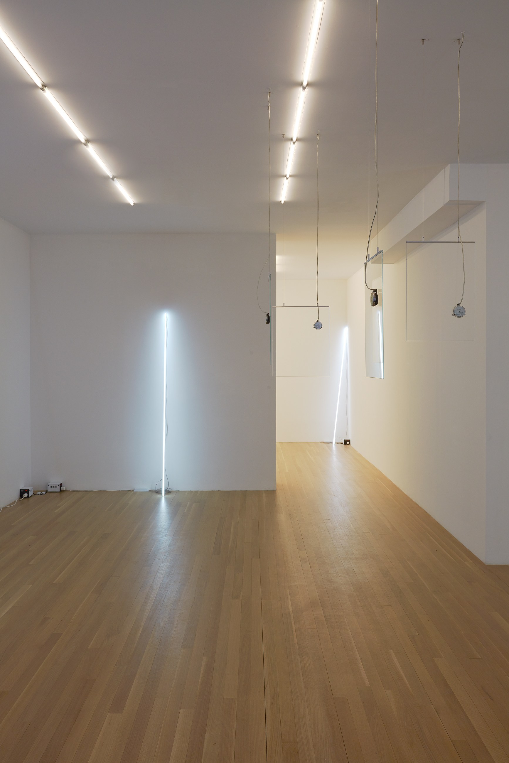 Cerith Wyn Evans, shade/frequency… at Galerie Buchholz, Berlin, photo 10