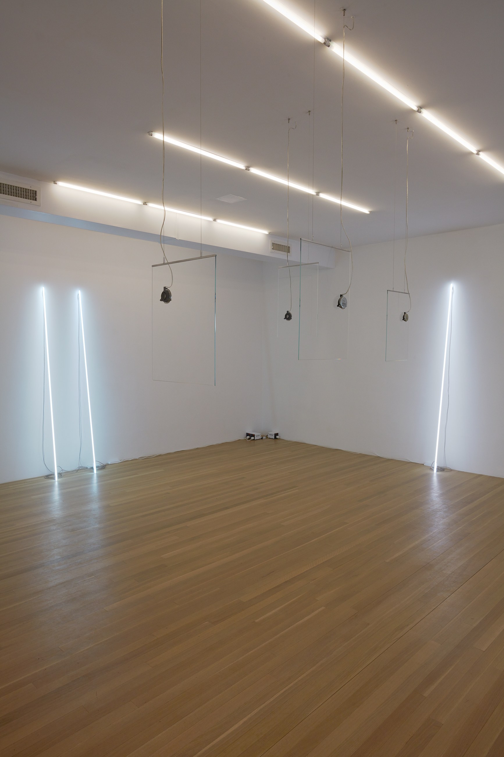 Cerith Wyn Evans, shade/frequency… at Galerie Buchholz, Berlin, photo 14