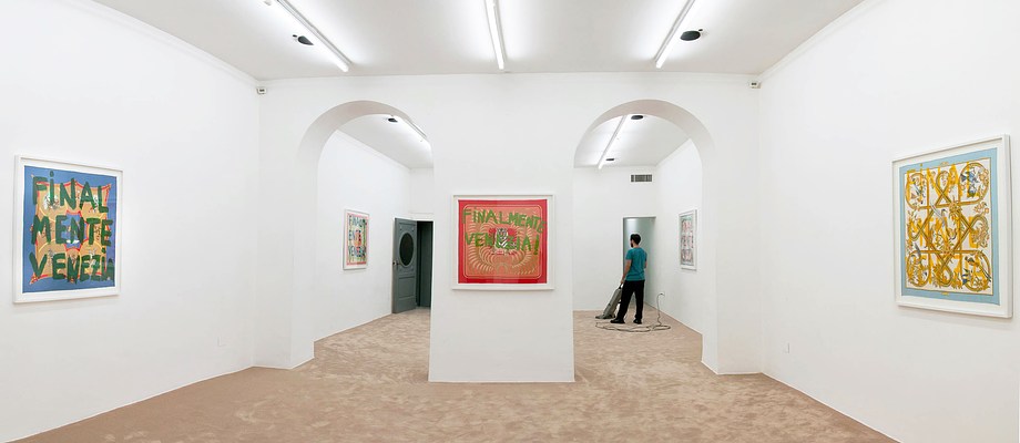 Image 2 of 12