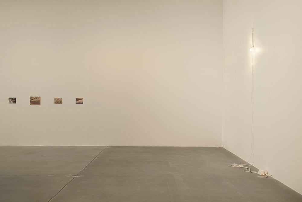 Felix Gonzalez-Torres, Untitled at Hauser & Wirth, photo 2