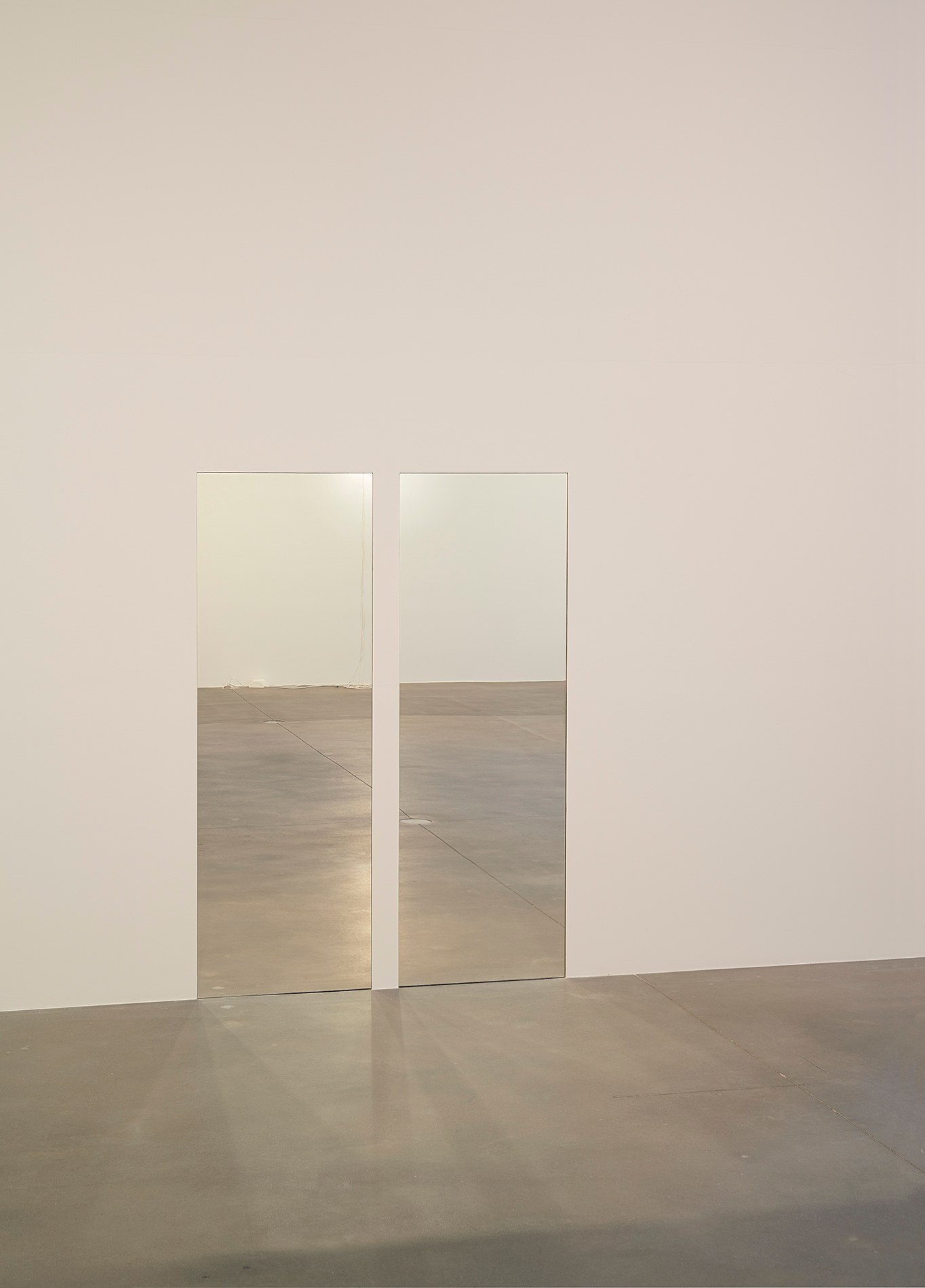 Felix Gonzalez-Torres, Untitled at Hauser & Wirth, photo 11