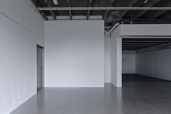 Image 2 of 33